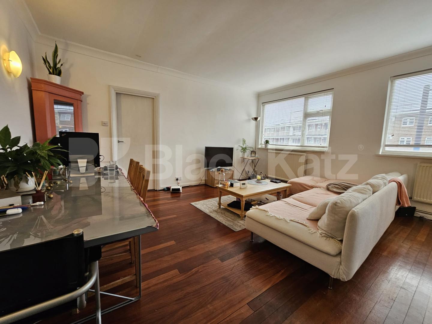 			1 Bedroom, 1 bath, 1 reception Flat			 Finchley Road, Finchley Road / Swiss Cottage